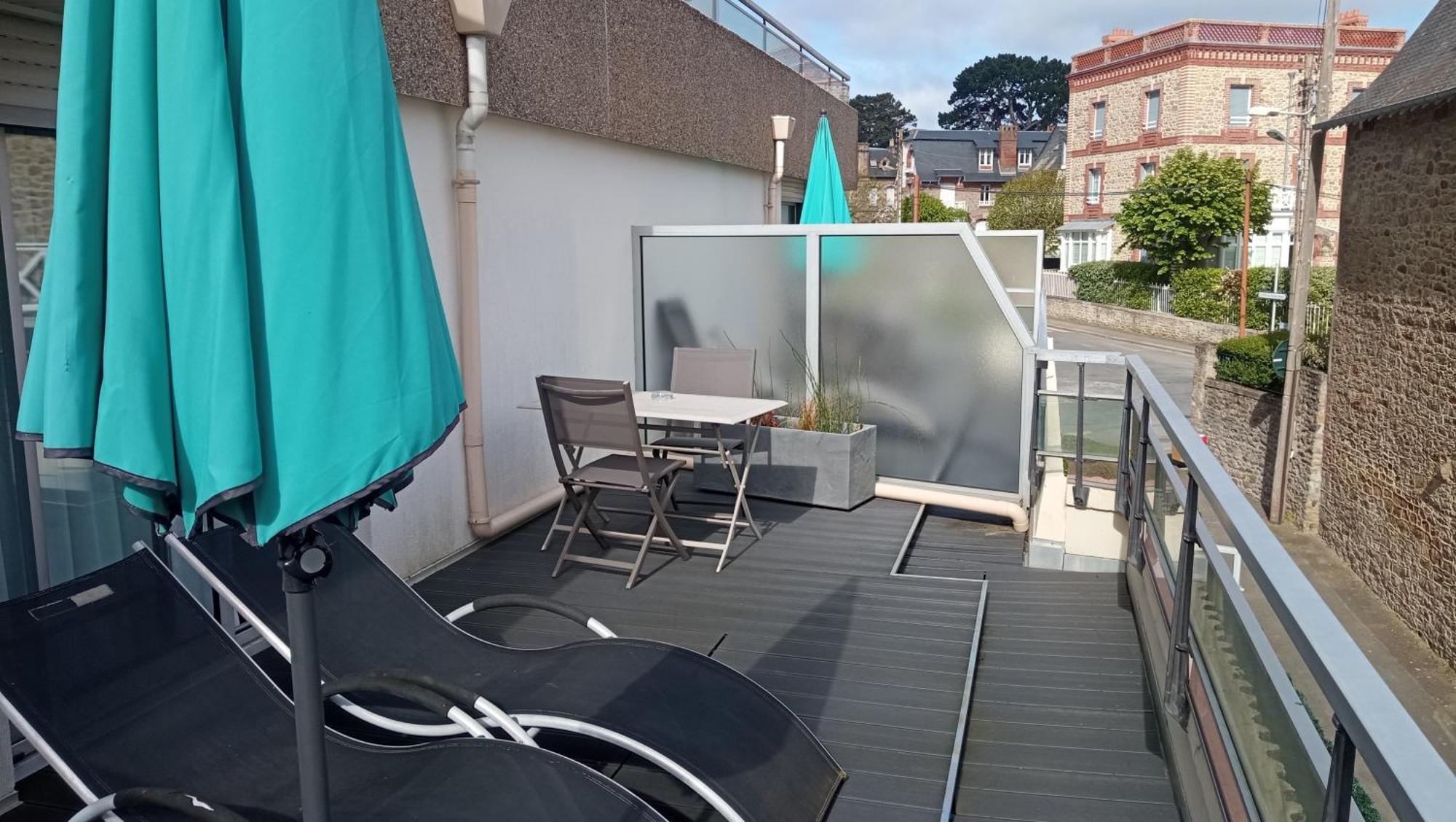 Le Crystal Dinard Plage Dış mekan fotoğraf