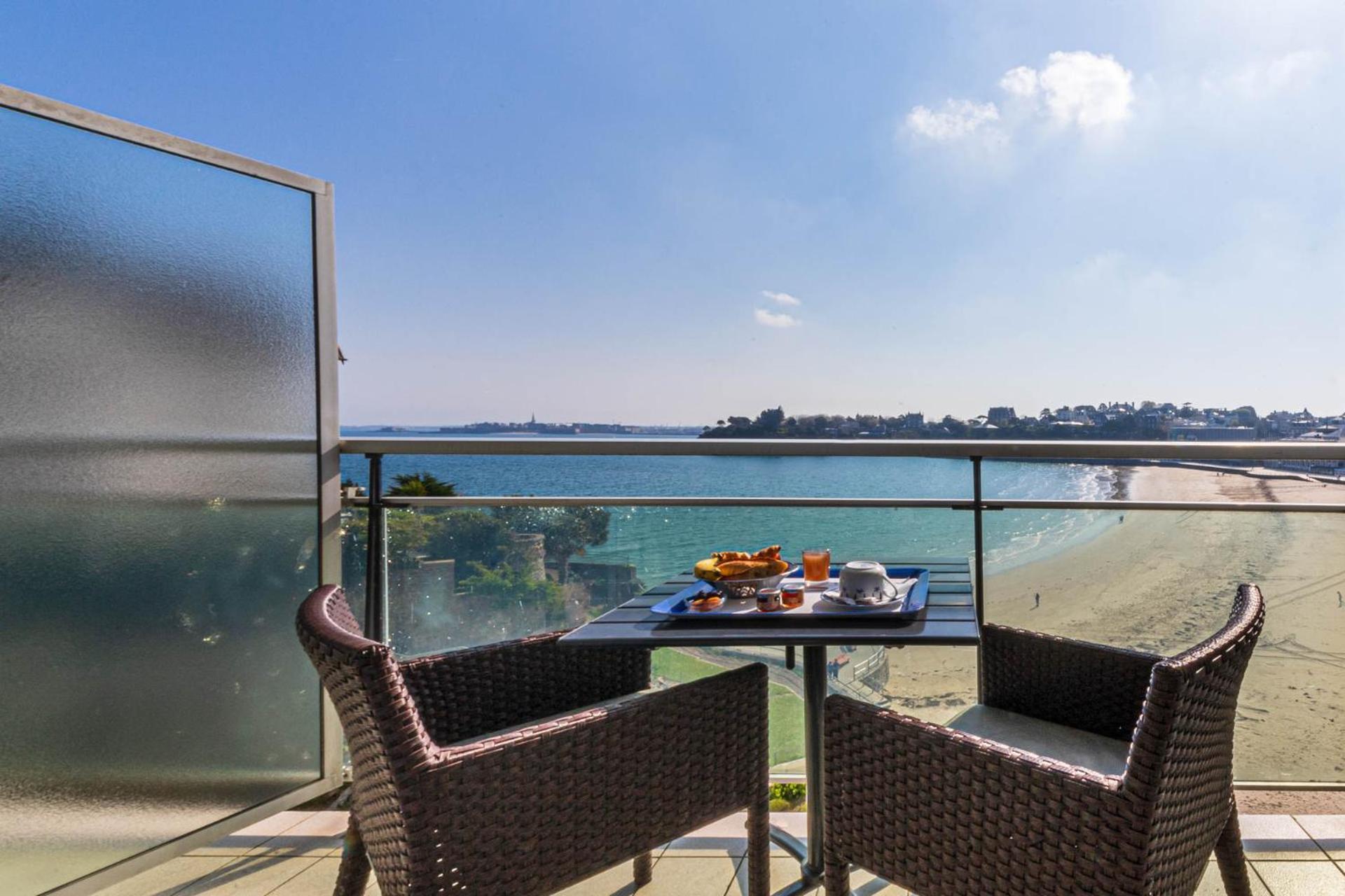 Le Crystal Dinard Plage Dış mekan fotoğraf
